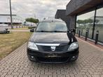 Dacia logan 1.6 mpi 2010 airco trekhaak gekeurd, Auto's, Dacia, Voorwielaandrijving, Stof, Zwart, 5 deurs