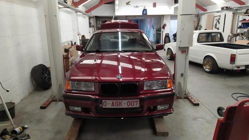 BMW e36 316i coupe, Autos, BMW, Particulier, Enlèvement