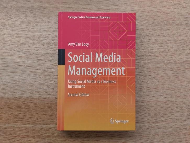Social Media Management - Amy Van Looy - NIEUWSTAAT !, Boeken, Studieboeken en Cursussen, Nieuw, Hoger Onderwijs, Ophalen of Verzenden
