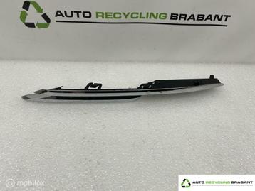 Voorbumper Sierlijst Links BMW 3 Serie F30 F31 51117279697 beschikbaar voor biedingen