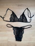 Ensemble lingerie soutien-gorge et string en dentelle noire, Vêtements | Femmes, Noir, String, Envoi