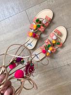 Sandales corail hippie bohème spartiate pompons et breloques, Vêtements | Femmes, Porté, Sandales et Mûles, Orange