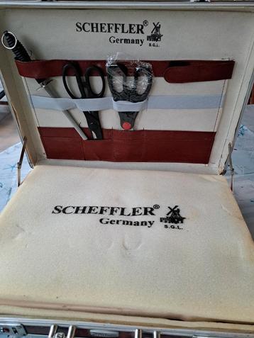 Valisette de couteaux SCHEFFLER Germany,  NEUVE,  24 pièces  beschikbaar voor biedingen