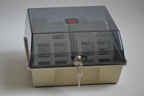 Vintage afsluitbare diskette bak (80 d) - diskettebox, Computers en Software, Vintage Computers, Verzenden