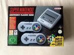 Super Nintendo Classic Mini SNES (UNOPENED & NEW), Games en Spelcomputers, Ophalen of Verzenden, Nieuw, Met 2 controllers, Met games