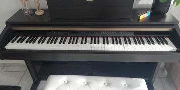 Piano numérique Yamaha Clavinova 