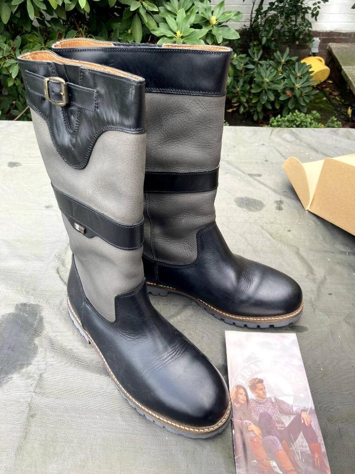 Travelin laarzen hoog leder grijs zwart maat 43 NIEUW, Kleding | Heren, Schoenen, Nieuw, Overige typen, Zwart, Ophalen