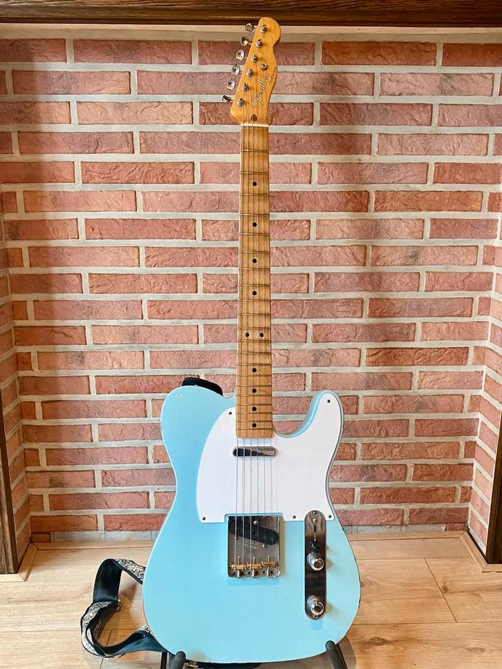 Fender Vintera Tele Limited Edition Road Worn ‘50s Fender, Musique & Instruments, Instruments à corde | Guitares | Électriques