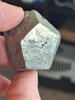 pyrite, Enlèvement ou Envoi, Minéral