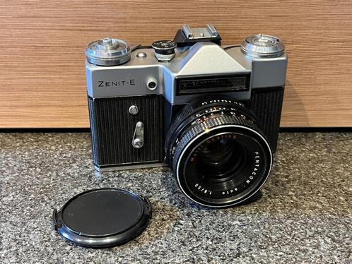 Zenit-E analoge spiegelreflex 35mm camera + Pentacon 1,8/50, Audio, Tv en Foto, Fotocamera's Analoog, Gebruikt, Spiegelreflex