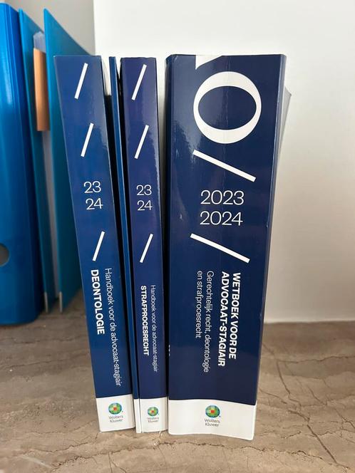 Boekenpakket OVB stagiair 2023–2024 – Handboeken + Codex, Boeken, Wetenschap, Zo goed als nieuw, Sociale wetenschap, Ophalen