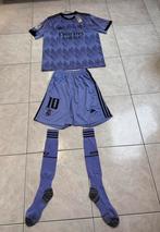 Maillot, short & chausettes Real Madrid exterieur 2022/2023, Plus grand que la taille XL, Enlèvement ou Envoi, Neuf, Maillot
