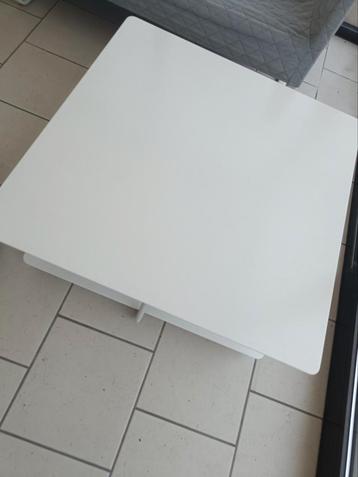 Witte matte vierkante salontafel