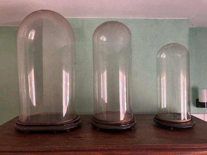 3 magnifiques globes anciens, Maison & Meubles, Accessoires pour la Maison | Cloches, Comme neuf, Enlèvement ou Envoi