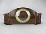 Westminster klok van Junghans, Ophalen