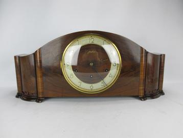 Westminster klok van Junghans beschikbaar voor biedingen