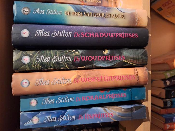 Jeugdboeken stilton en like me, Boeken, Fantasy, Zo goed als nieuw, Ophalen of Verzenden