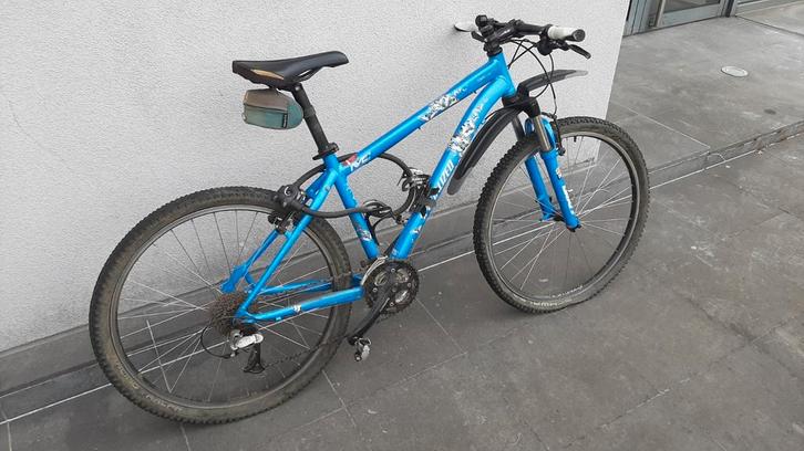 Specialized meisje/dame 17inch, Fietsen en Brommers, Fietsen | Mountainbikes en ATB, Gebruikt, Ophalen