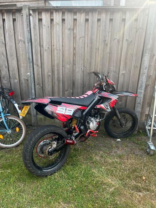 Derbi Senda XTREME 2005 (Nederland, nijmegen), Fietsen en Brommers, Brommers | Crossbrommers, Zo goed als nieuw, Derbi, Ophalen