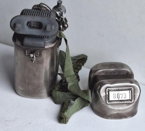 Très ancien filtre auto-sauveteur Auer W65 pour mineurs, Antiek en Kunst, Antiek | Gereedschap en Instrumenten, Ophalen of Verzenden
