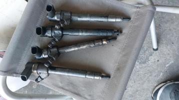 Injecteur mercedes.  beschikbaar voor biedingen