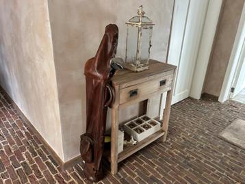 Hal- of bijzet kastje beschikbaar voor biedingen