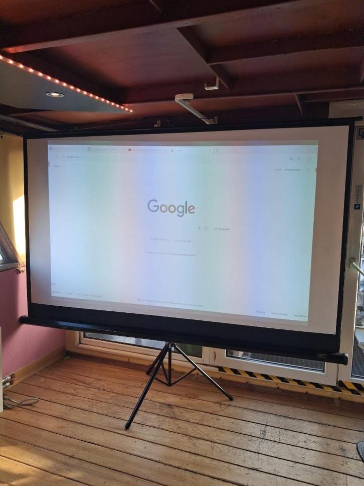 Beamer/projector + Beeldscherm te huur, TV, Hi-fi & Vidéo, Projecteurs vidéo, Utilisé, Enlèvement