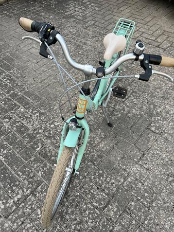 Meisjesfiets 8-12 jaar 24 inch wielmaat regio Westerlo beschikbaar voor biedingen