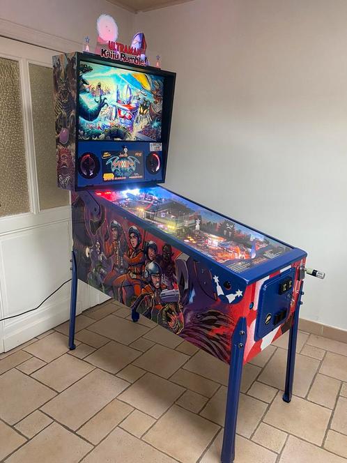 Flipperkast Ultraman CE spooky pinball -nieuw-, Verzamelen, Automaten | Flipperkasten, Flipperkast, Ophalen of Verzenden