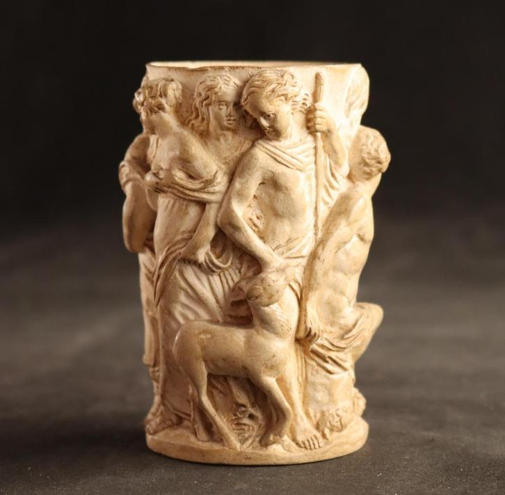 Grand Tour reliëf vaasje, Antiek en Kunst, Antiek | Overige Antiek, Ophalen of Verzenden