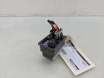 KACHELWEERSTAND Opel Combo Cargo (01-2018/04-2021), Auto-onderdelen, Gebruikt, Opel