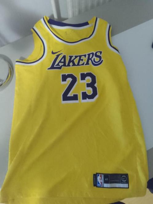 NBA LA lakers lebron james maat S (40), Sport en Fitness, Basketbal, Zo goed als nieuw, Kleding, Ophalen