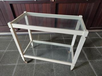 Roltafeltje beschikbaar voor biedingen