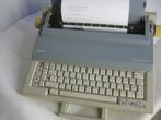 Machine à écrire électrique RT Personal 55 - Olivetti., Articles professionnels, Autres types, Utilisé, Enlèvement ou Envoi