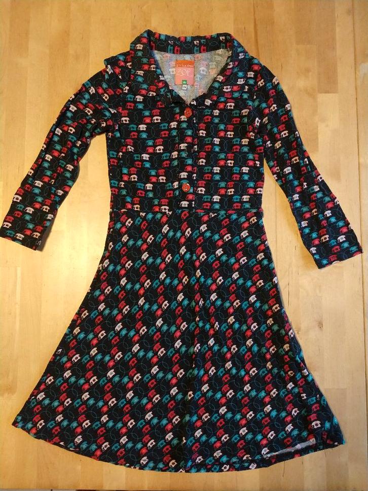 Kleed 134 telefoontjes, Kinderen en Baby's, Kinderkleding | Maat 134, Gebruikt, Meisje, Jurk of Rok, Ophalen of Verzenden