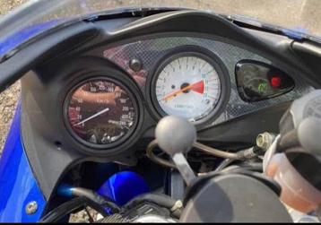 Suzuki sv650s 17700 km beschikbaar voor biedingen