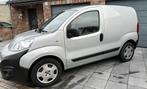 Fiat fiorino 2022 Neuf! 13000 km 95 cv euro 6b diesel, Auto's, Stof, Euro 6, Start-stop-systeem, Particulier