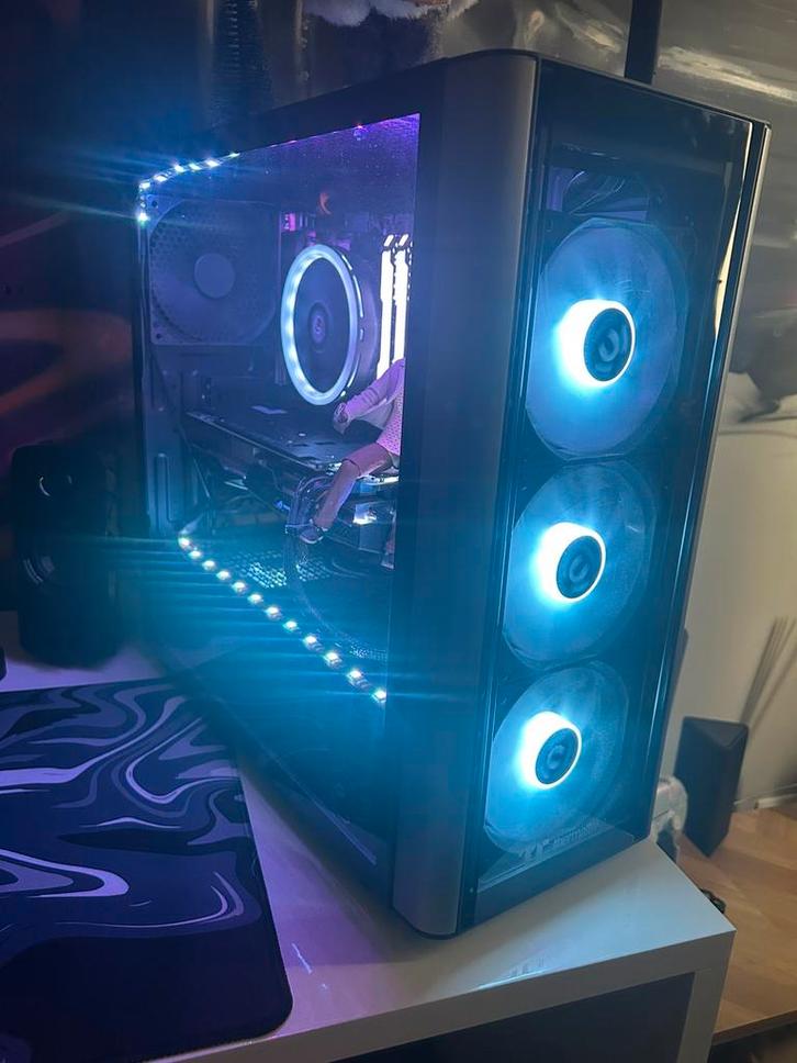 Pc gamer /gaming pc, Computers en Software, Desktop Pc's, Zo goed als nieuw, 3 tot 4 Ghz, HDD, SSD, 16 GB, Met videokaart, Gaming