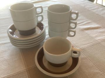Koffieservies beschikbaar voor biedingen