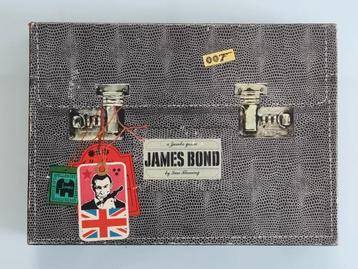 James Bond # ancien jeu COMPLET # Jumbo '70s, Enlèvement ou Envoi, Utilisé