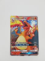 pokémon kaart Charizard GX, Hobby en Vrije tijd, Verzamelkaartspellen | Pokémon, Ophalen, Zo goed als nieuw, Losse kaart