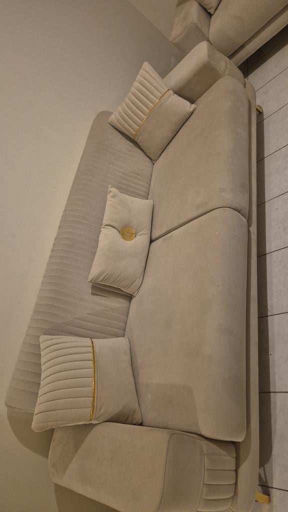 Beige bank 4 4 1, Ophalen