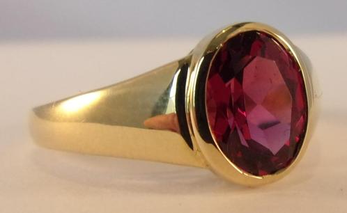 Geelgouden Harry Ivens ring met Rhodoliet – 3,02 gr, Handtassen en Accessoires, Ringen, Nieuw, Dame of Heer, 18 tot 19, Goud, Goud