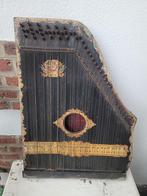 guitar zither, Enlèvement