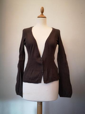 Bruine cardigan beschikbaar voor biedingen