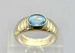 Gouden Vintage ring met edelsteen topaas. 2025/541., Blauw, Ophalen of Verzenden, Zo goed als nieuw, 17 tot 18