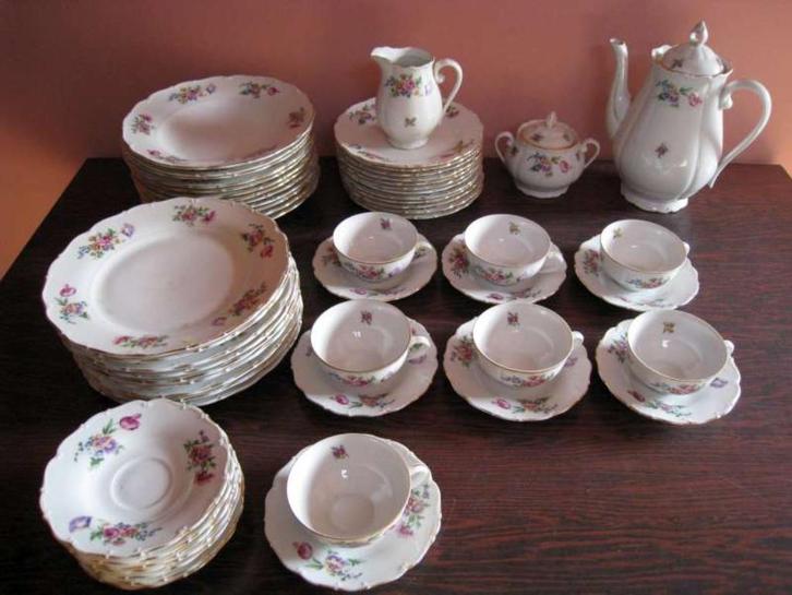 Vintage porselein servies 57 stuk Slavkov Czechoslovakia, Antiek en Kunst, Antiek | Servies los, Ophalen