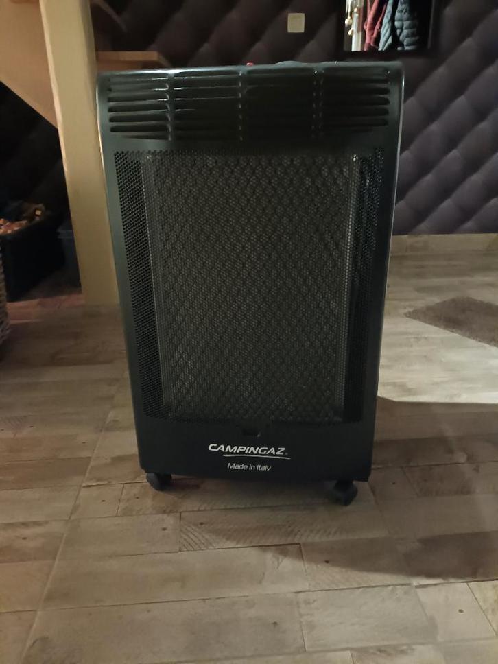 Poêle à Gaz CAMPINGAZ CR5000, Doe-het-zelf en Bouw, Verwarming en Radiatoren, Zo goed als nieuw, Kachel, 800 watt of meer, Ophalen