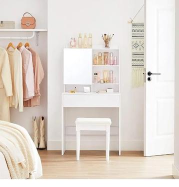 Vasagle . Cosmetic Table !  beschikbaar voor biedingen