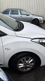 Voorscherm rechts wit Hyundai i30 Wagon II ('12-'18), Enlèvement ou Envoi, Utilisé, Hyundai, Hyundai